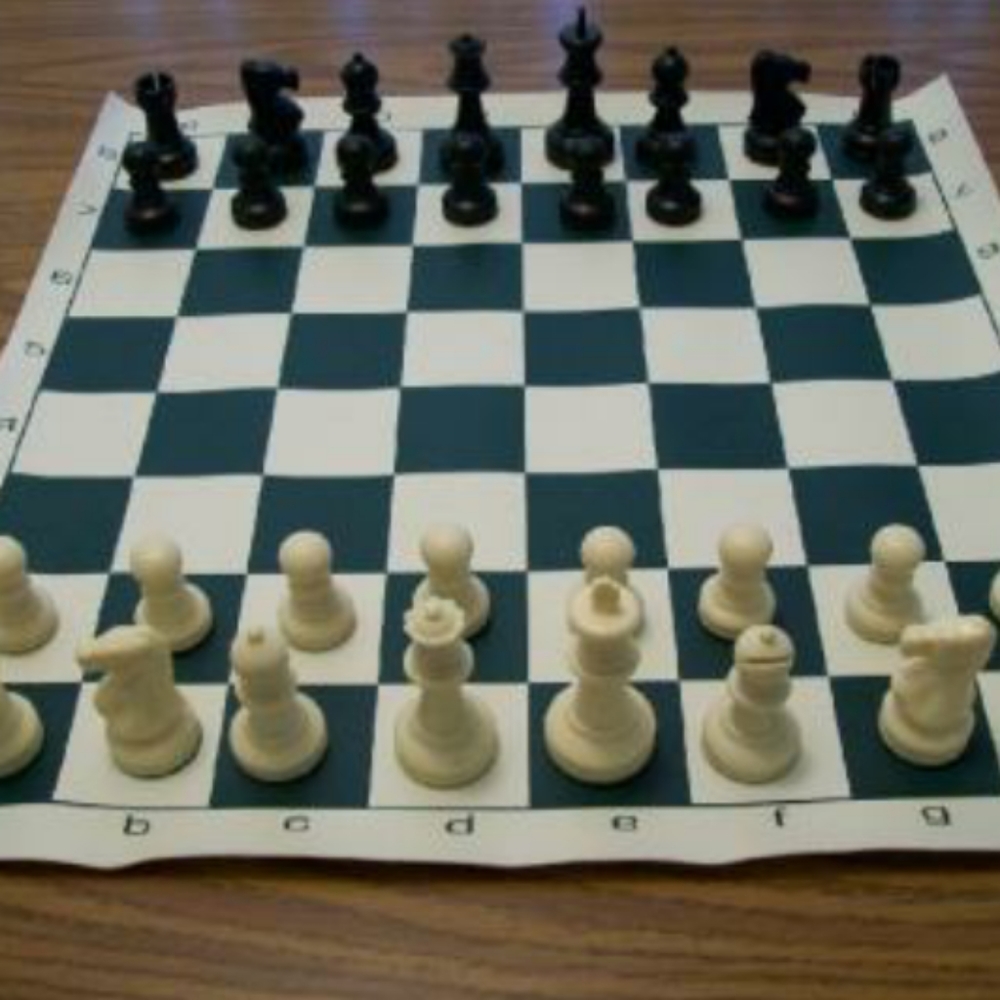 Green and white chess set